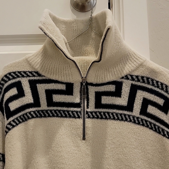 *** SOLD *** New Cream Sweater - Picture 2 of 3